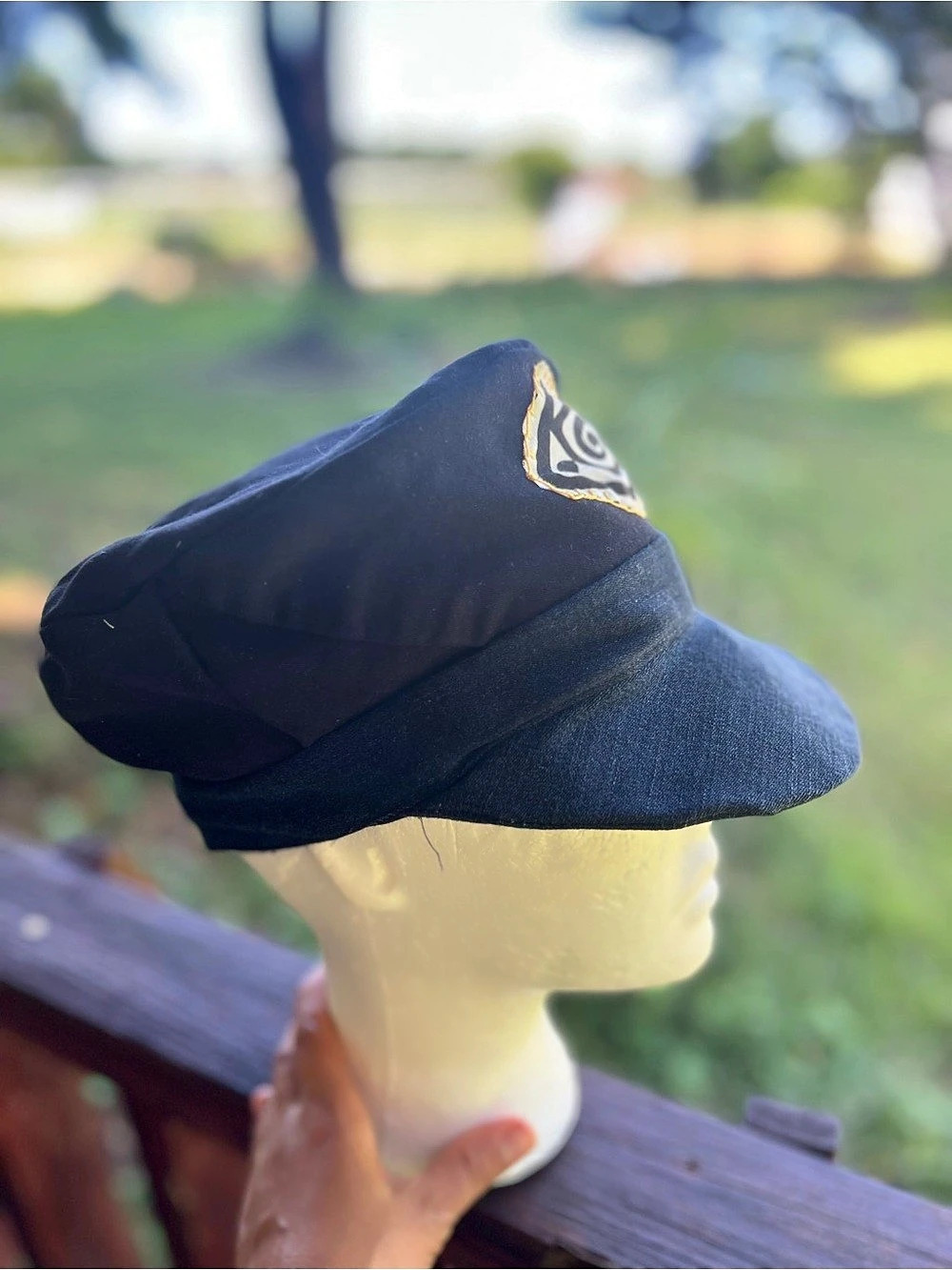 Black Embroidered Cap - Picture 3 of 3